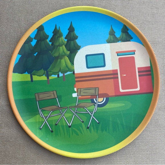 Bamboo “Campers Paradise” Dinner Plates - Picture 6 of 6